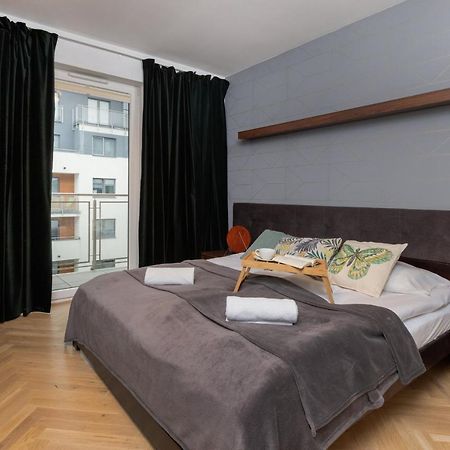 Superior Apartment With Balcony & Parking Gdansk By Noclegi Renters Prestige Zewnętrze zdjęcie
