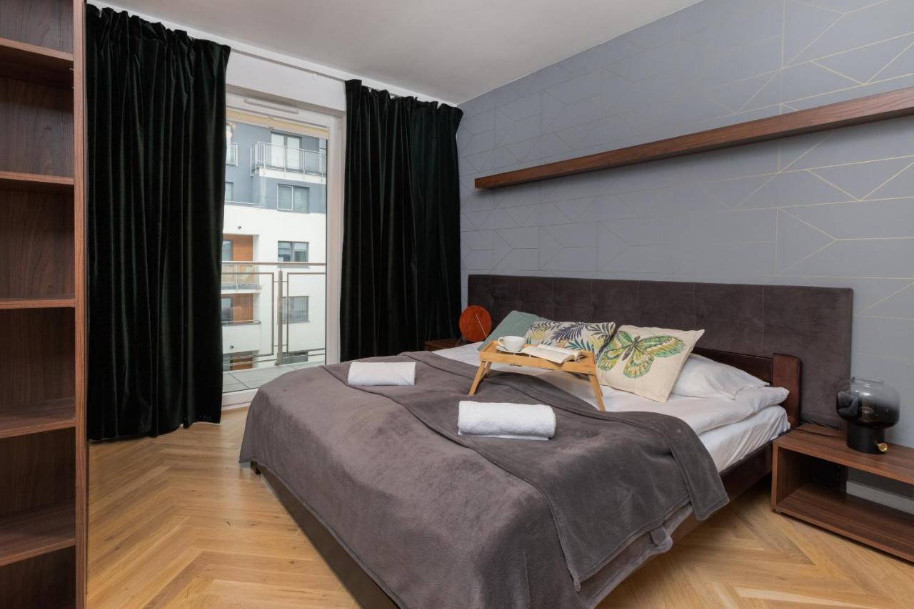 Superior Apartment With Balcony & Parking Gdansk By Noclegi Renters Prestige Zewnętrze zdjęcie
