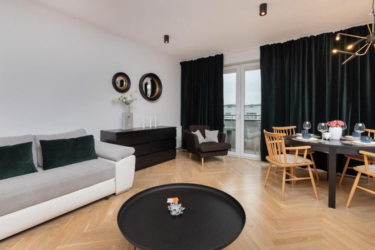 Superior Apartment With Balcony & Parking Gdansk By Noclegi Renters Prestige Zewnętrze zdjęcie