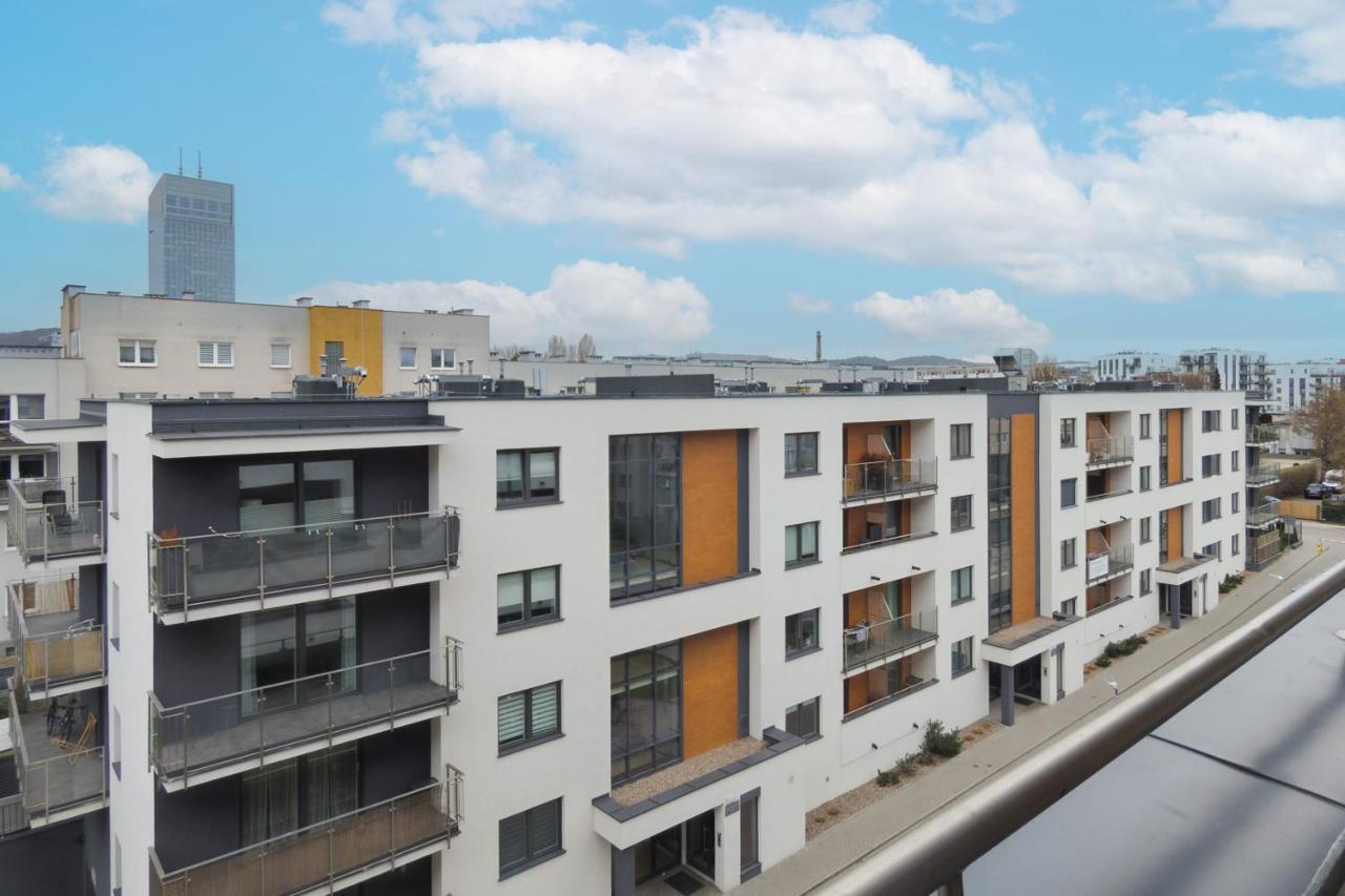 Superior Apartment With Balcony & Parking Gdansk By Noclegi Renters Prestige Zewnętrze zdjęcie
