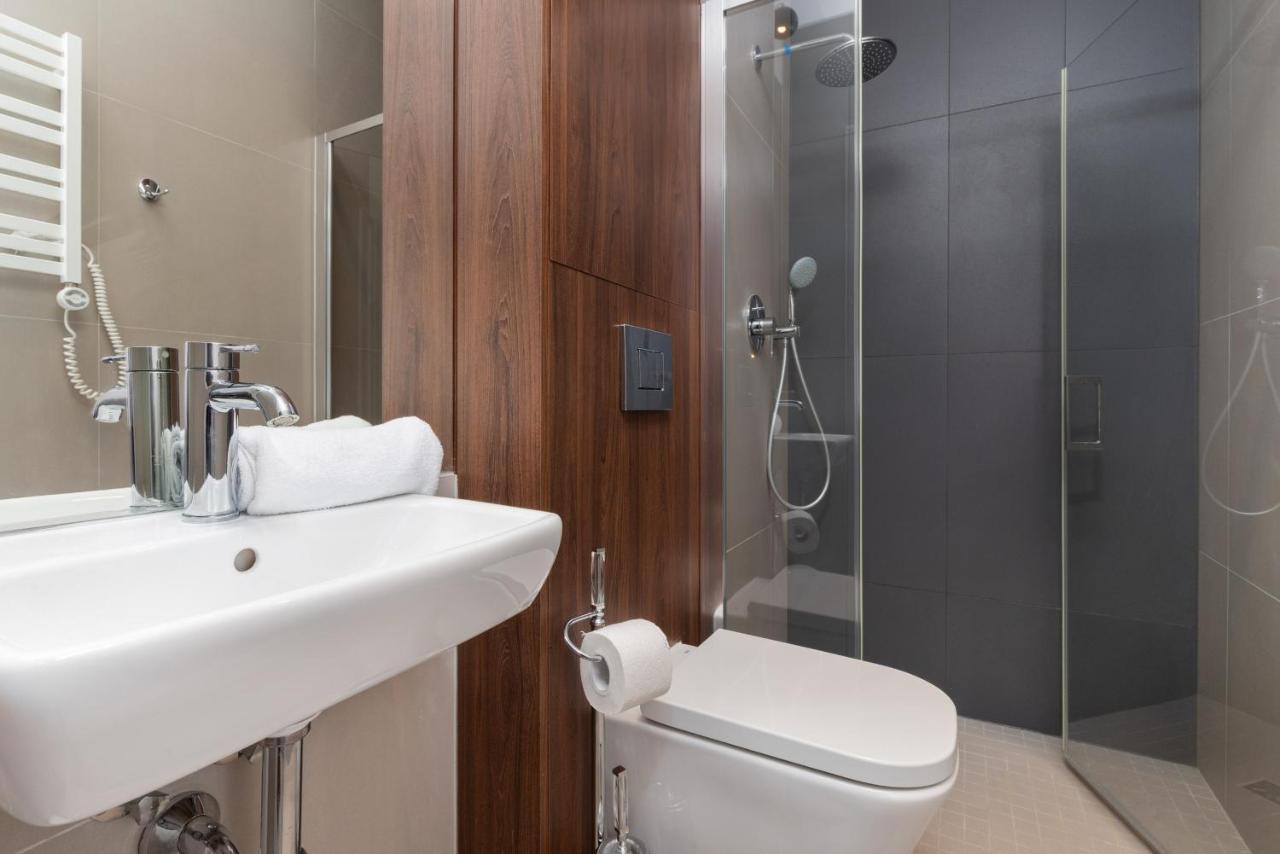 Superior Apartment With Balcony & Parking Gdansk By Noclegi Renters Prestige Zewnętrze zdjęcie